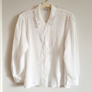 Vintage White Embroidered Button-Up Blouse